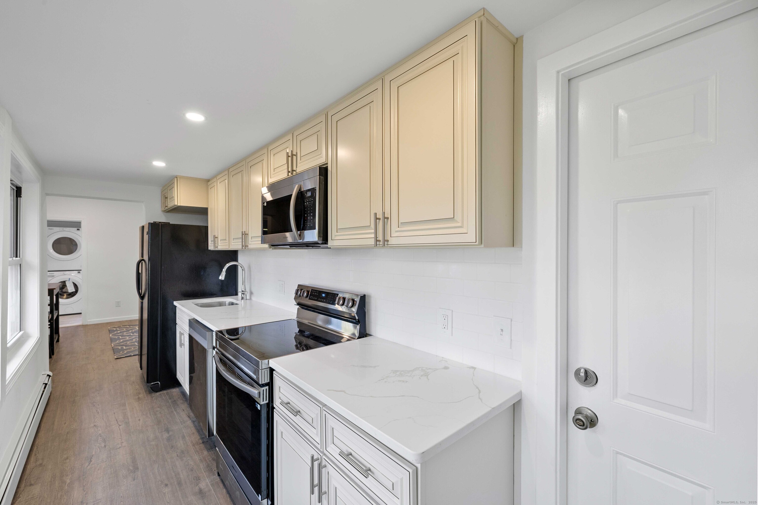 912 Boston Post Road