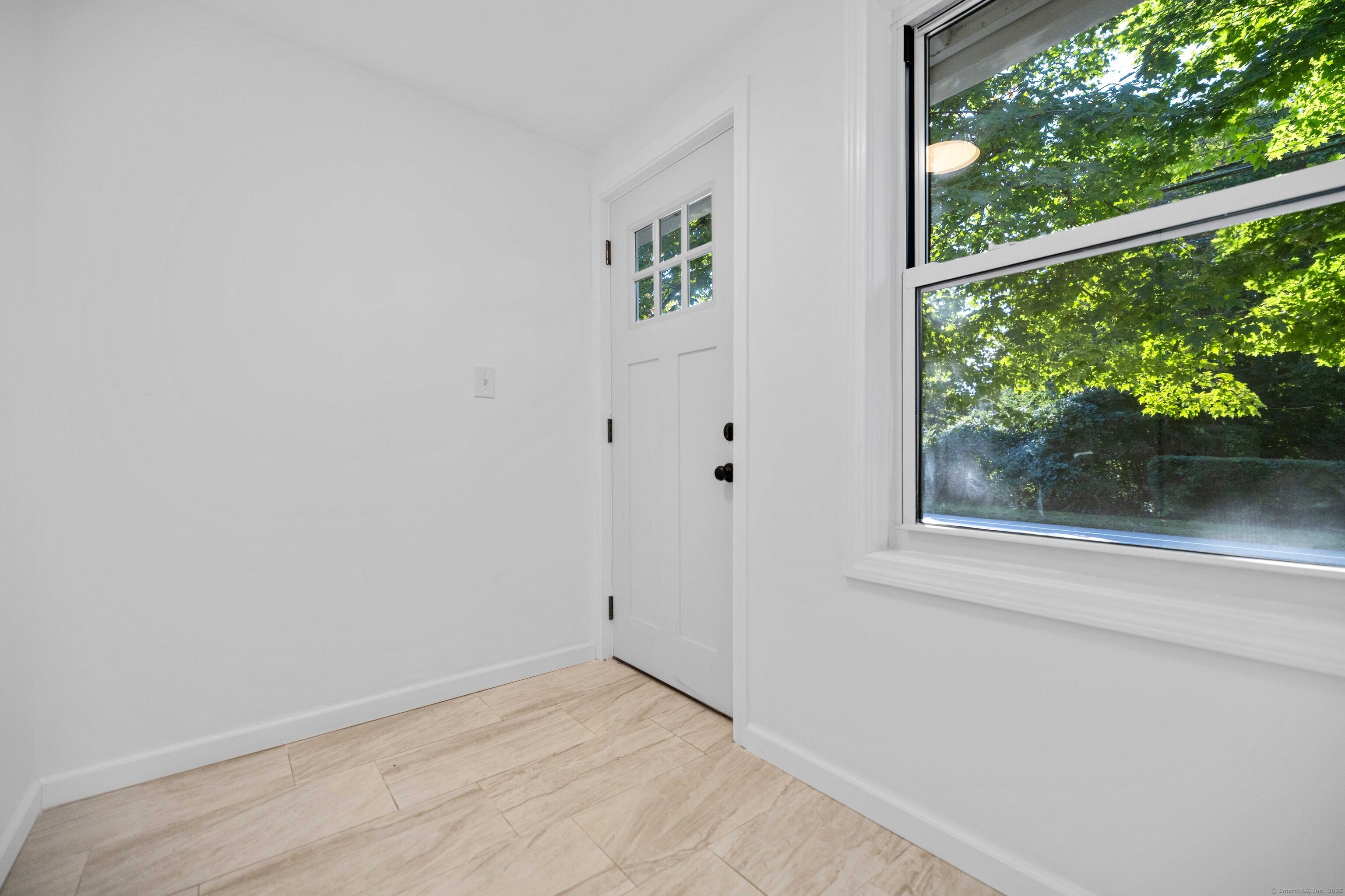 912 Boston Post Road