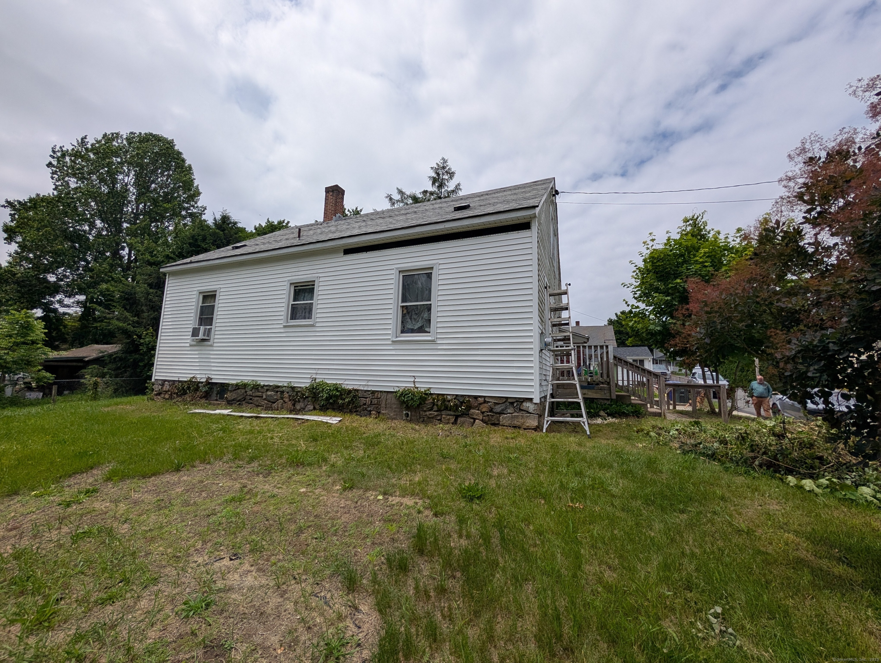 13 Central Avenue