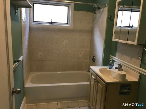 Tiny photo for 39 Pine Street #2nd fl, New Haven, CT 06513 (MLS # 24187042)