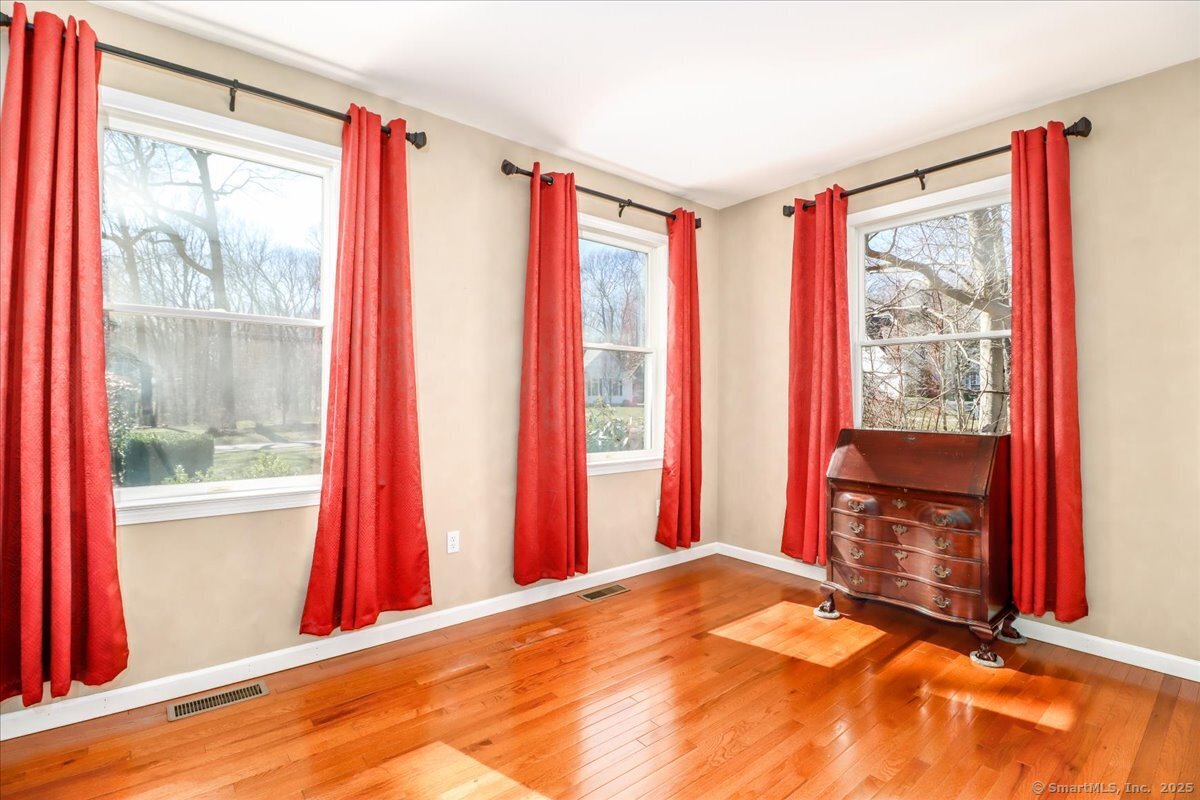 11 Carol Drive, Essex, Connecticut image 9