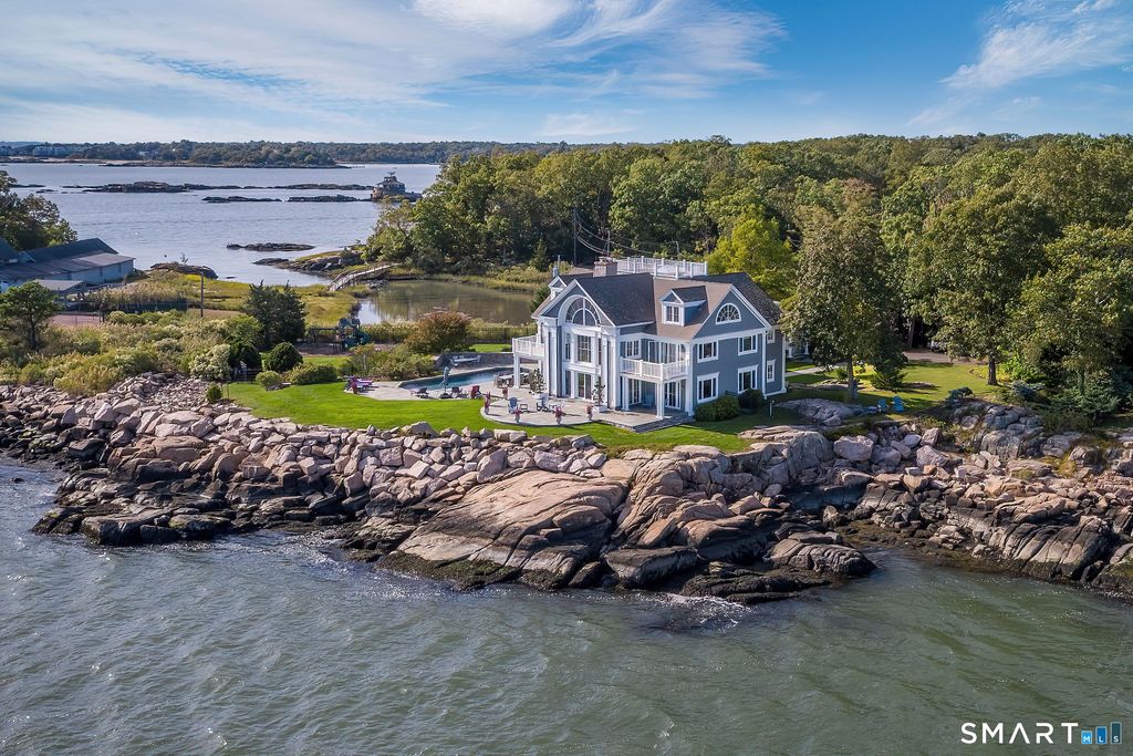 Photo of 84 Johnsons Point Road, Branford, CT 06405 (MLS # 24141938)