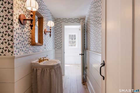 Tiny photo for 105 White Oak Shade Road, New Canaan, CT 06840 (MLS # 24157134)