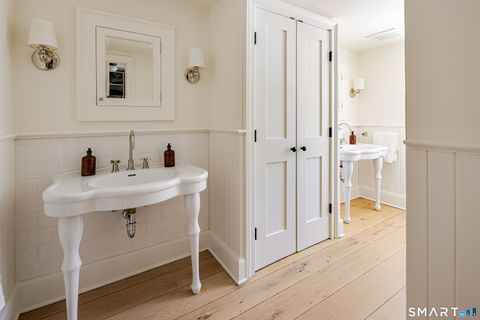 Tiny photo for 105 White Oak Shade Road, New Canaan, CT 06840 (MLS # 24157134)