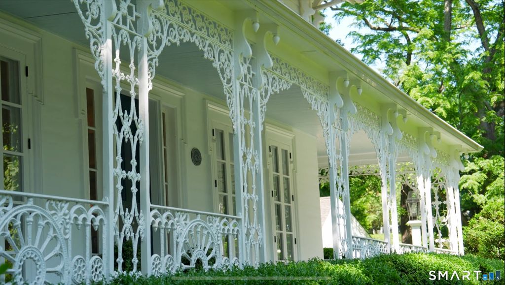 Photo of 105 White Oak Shade Road, New Canaan, CT 06840 (MLS # 24157134)