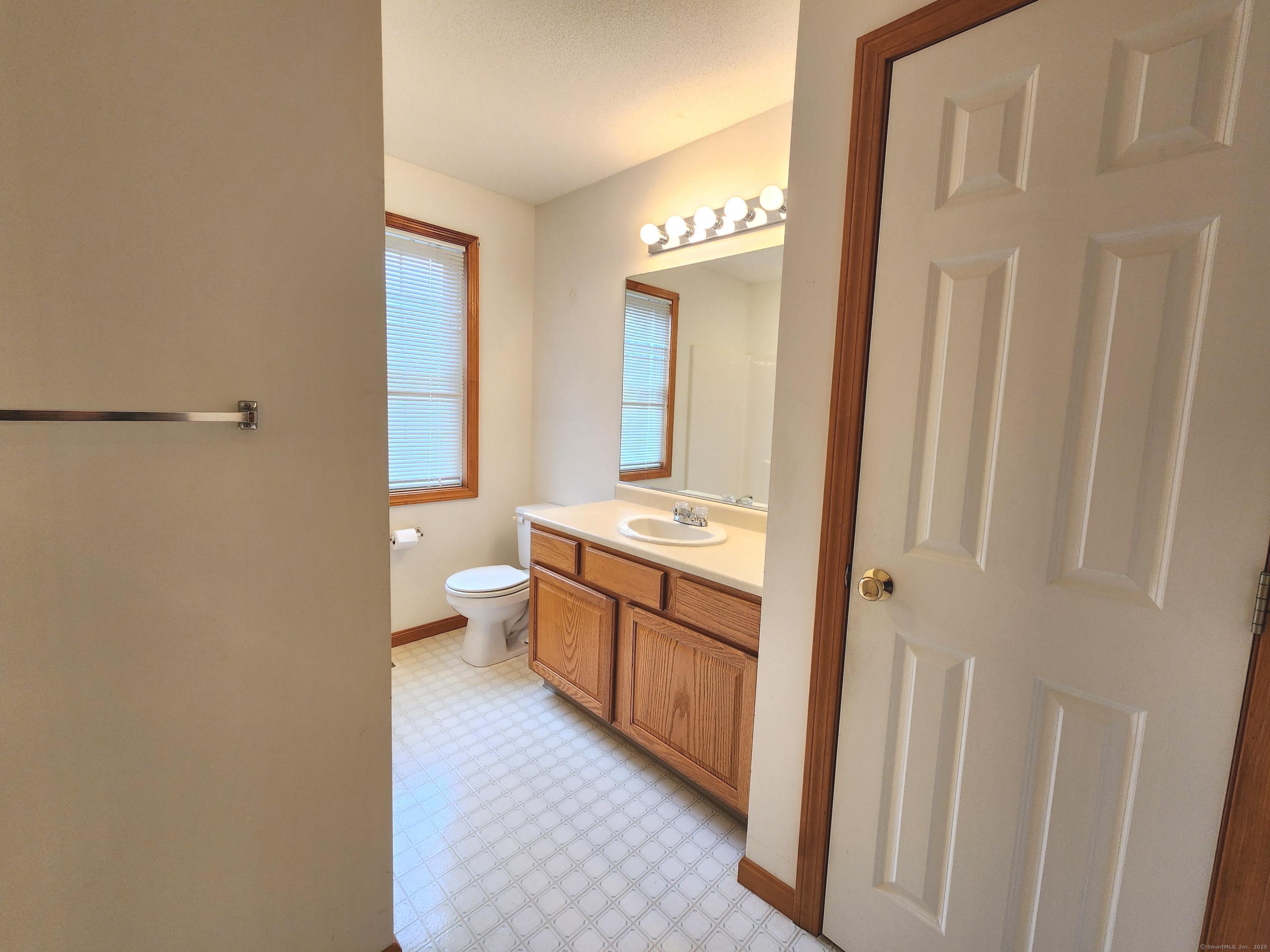 30 Pheasant Hill Drive #30, Enfield, Connecticut image 18