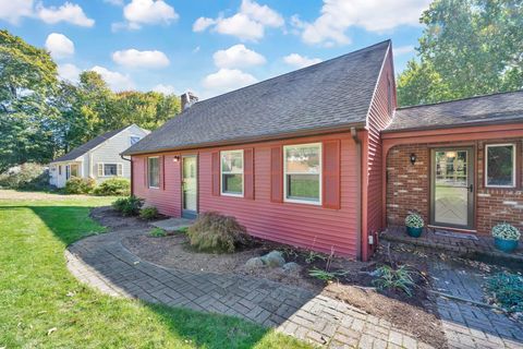 Photo of 16 Knox Place, Bristol, CT 06010 (MLS # 24133183)