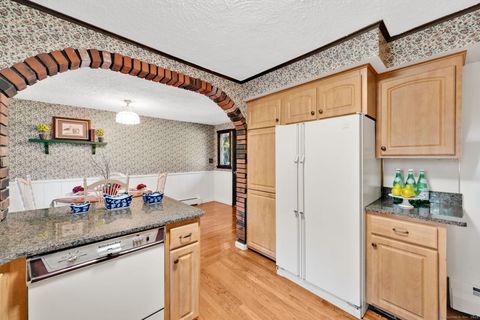 Tiny photo for 16 Knox Place, Bristol, CT 06010 (MLS # 24133183)
