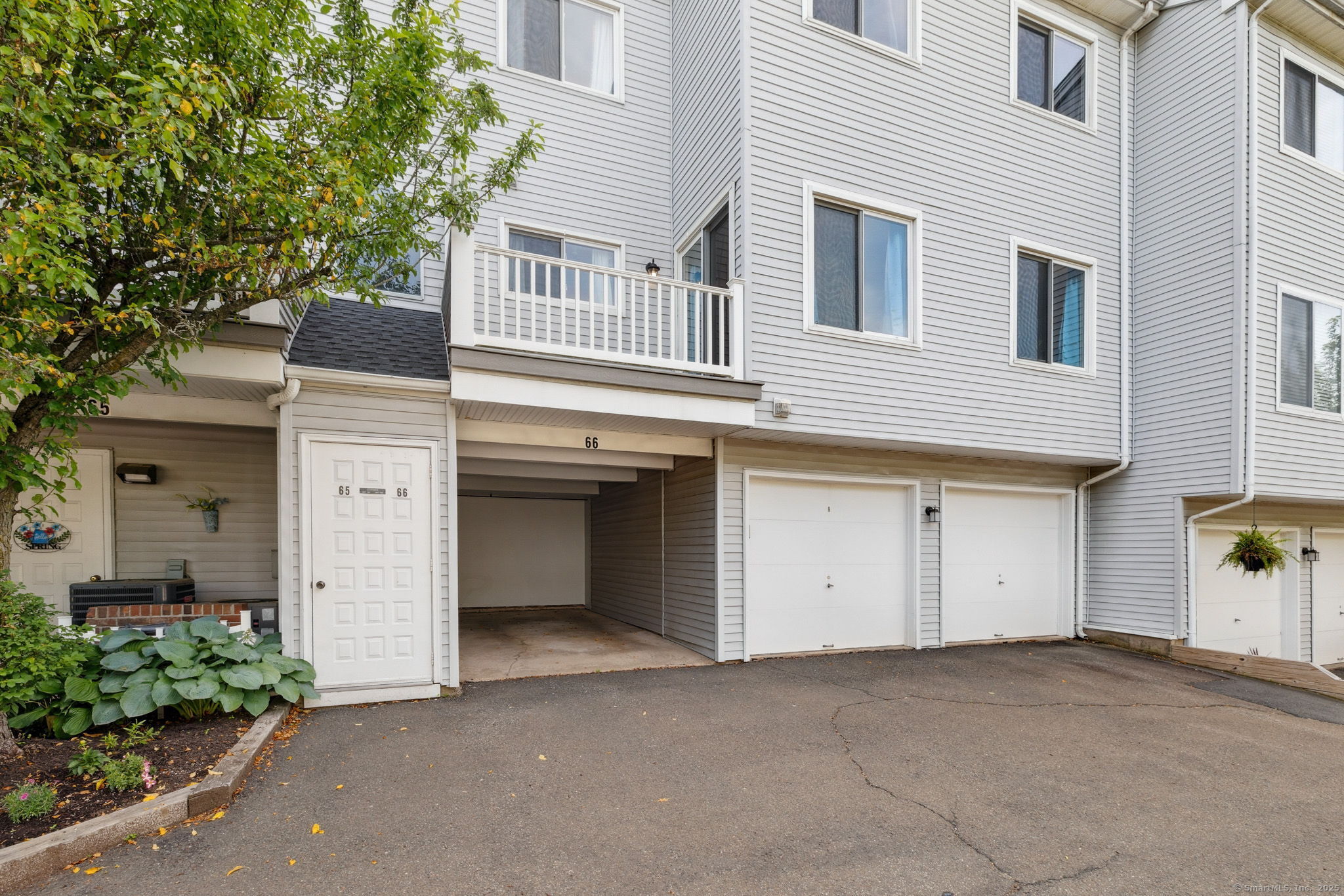 66 Staffordshire Commons Drive 66