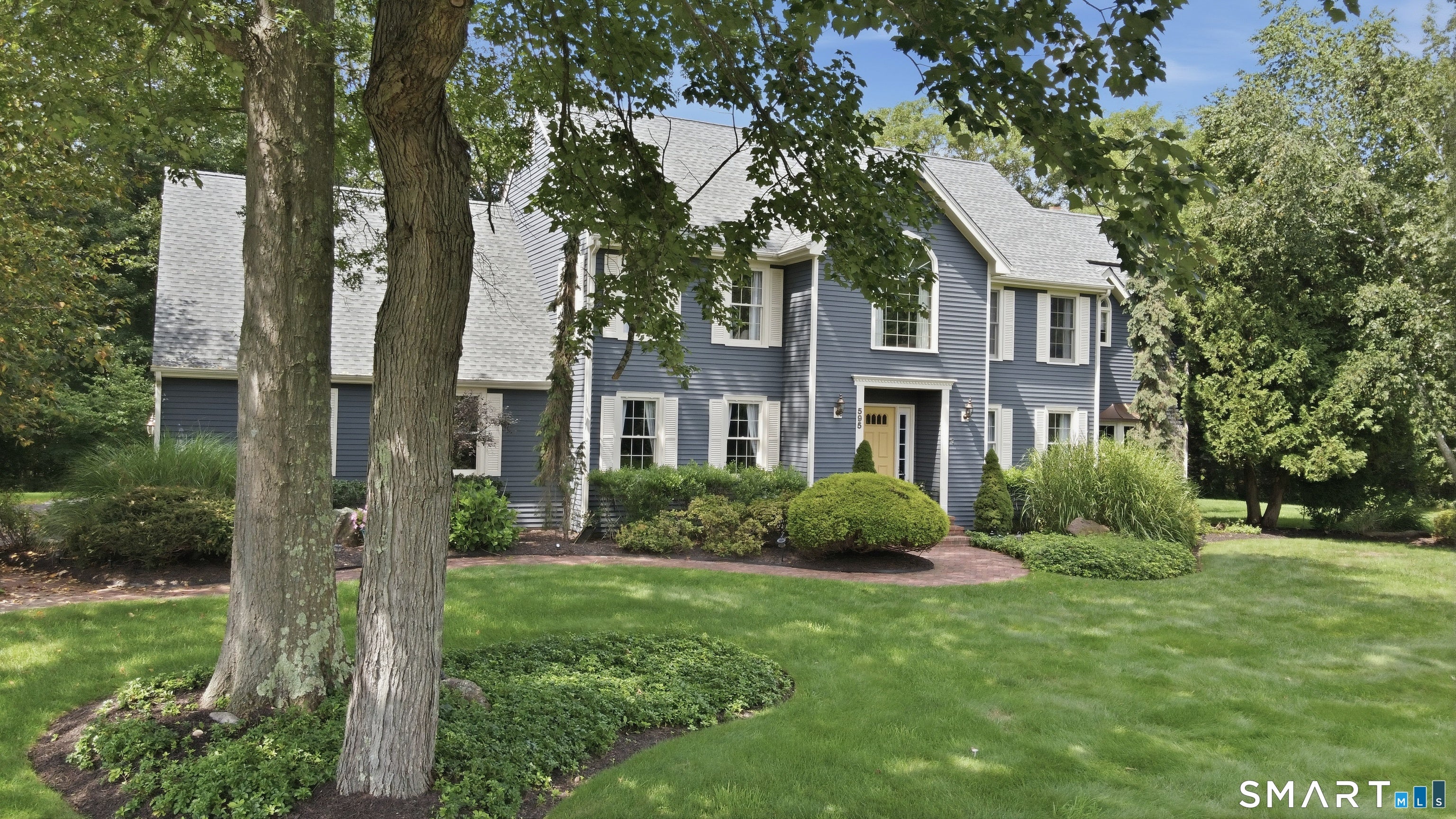 595 Tamarack Road