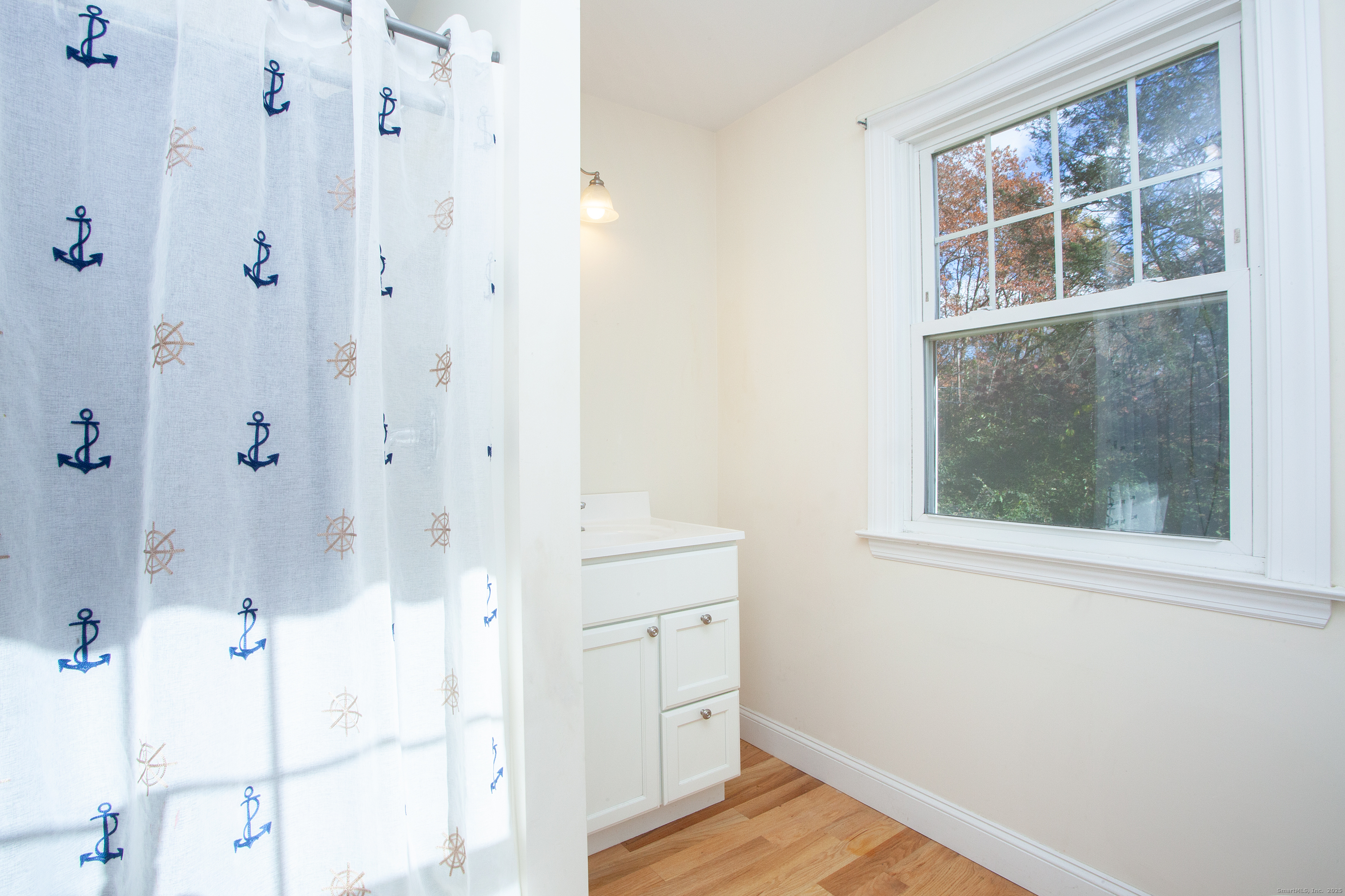 Hartland, Connecticut 06027, United States, 3 Bedrooms Bedrooms, ,2 BathroomsBathrooms,Residential,Active,254749