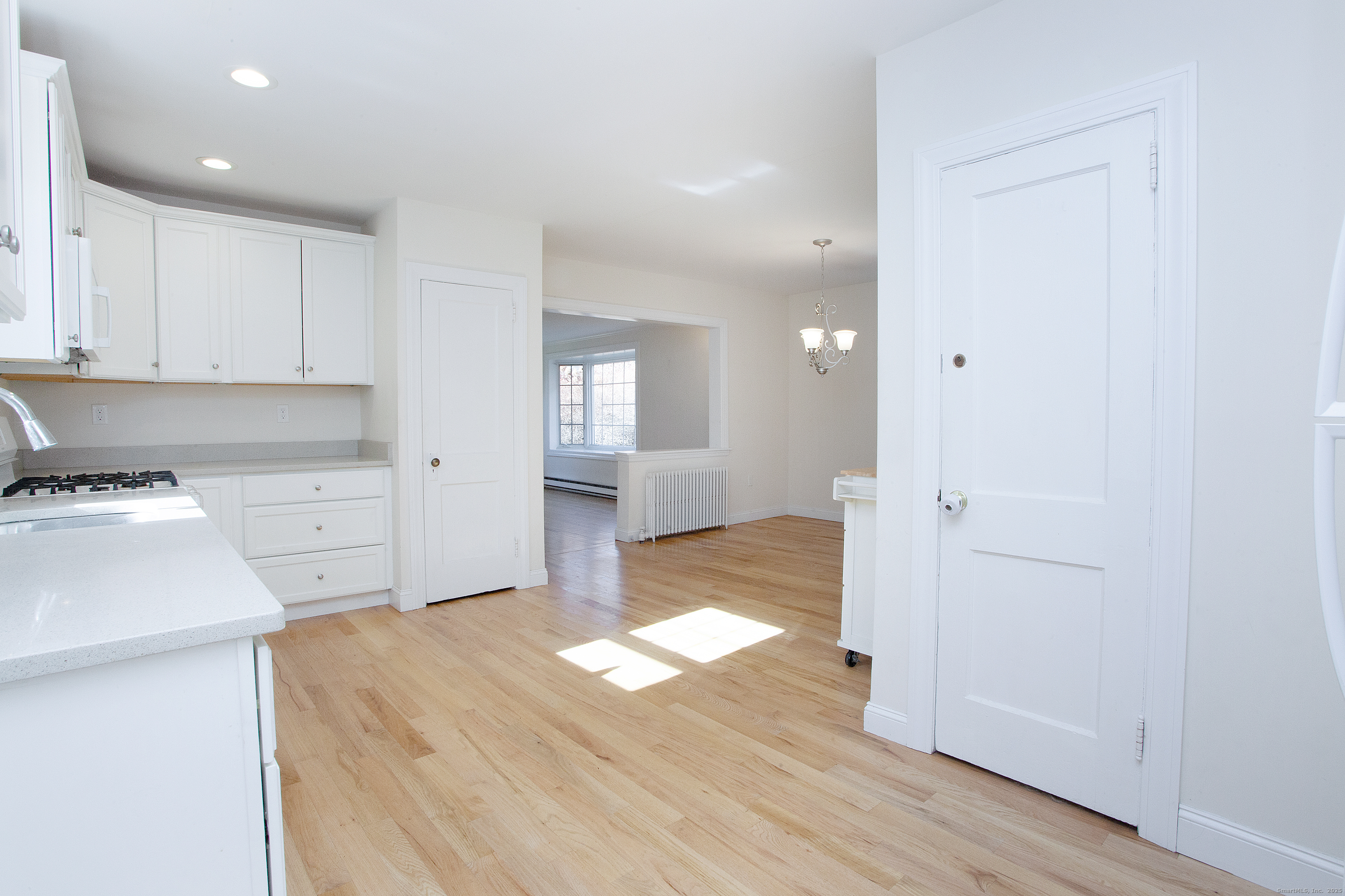 Hartland, Connecticut 06027, United States, 3 Bedrooms Bedrooms, ,2 BathroomsBathrooms,Residential,Active,254749