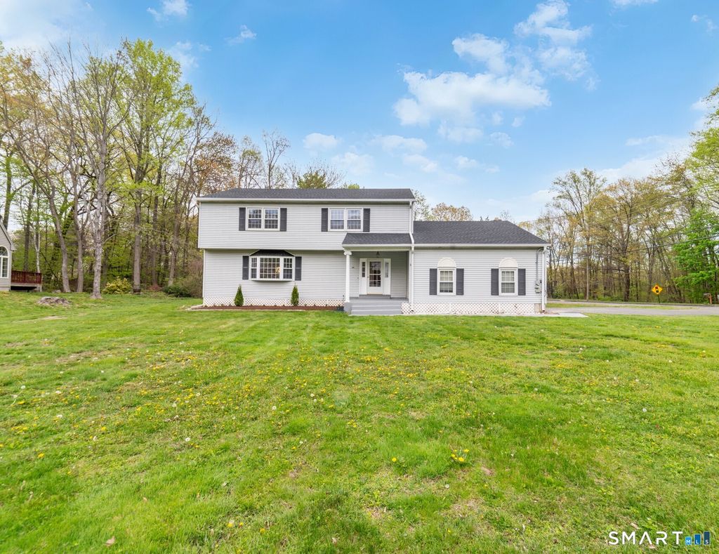 Photo of 6 El Toro Drive, Bristol, CT 06010 (MLS # 24170862)