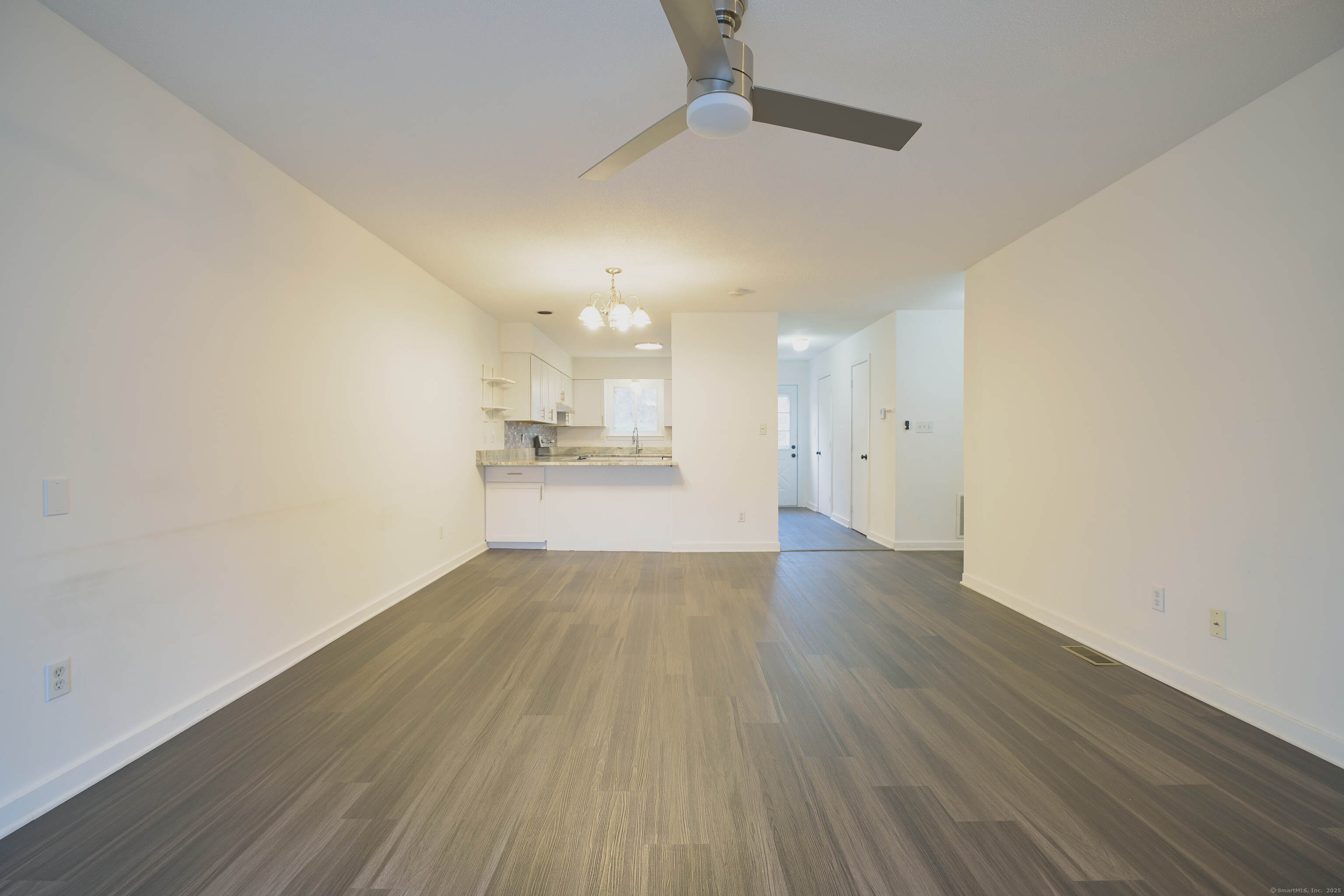 69 Northwest Drive #APT 49, Plainville, Connecticut image 3