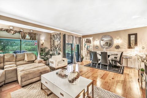 Tiny photo for 176 Heritage Village #B, Southbury, CT 06488 (MLS # 24133427)