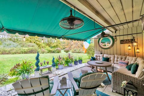 Tiny photo for 176 Heritage Village #B, Southbury, CT 06488 (MLS # 24133427)