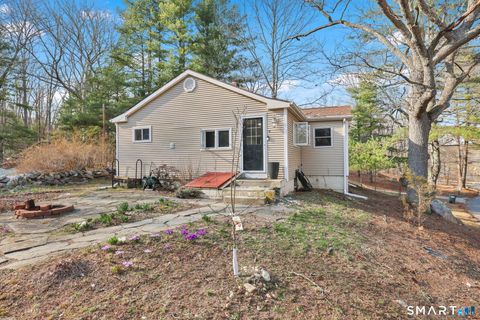 4 Whalehead Road Ledyard CT 06335