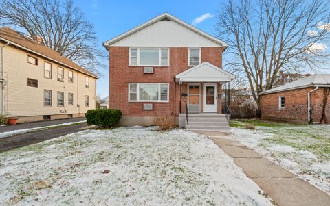 Photo of 11 Crosby Street, West Hartford, CT 06119 (MLS # 24148492)