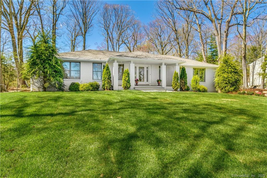 Photo 1 of 52 Shady Knoll Lane, New Canaan, Connecticut, $2,100,000, Web #: 170484140