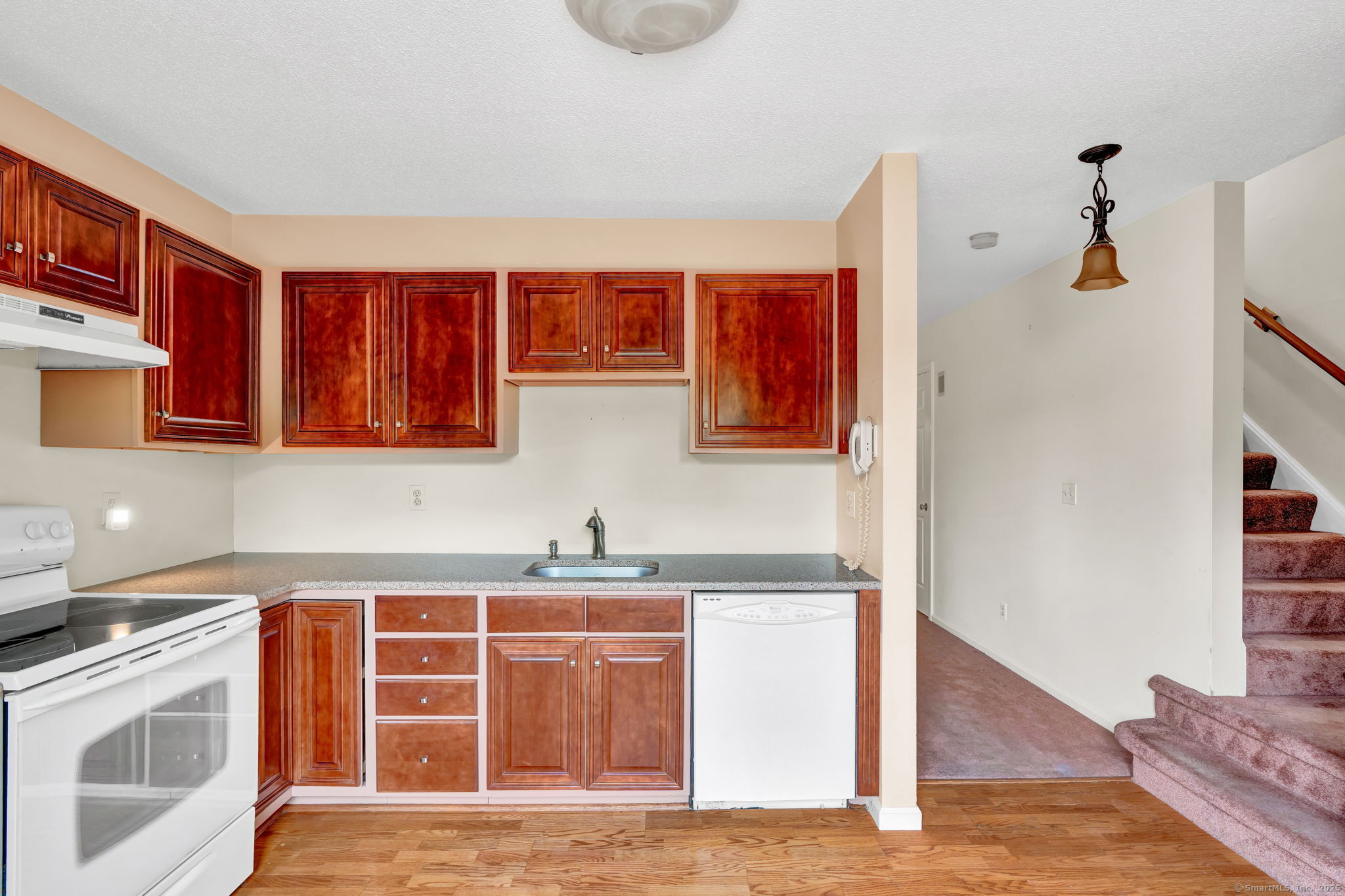 489 Wolcott Street #APT 42, Bristol, Connecticut image 20
