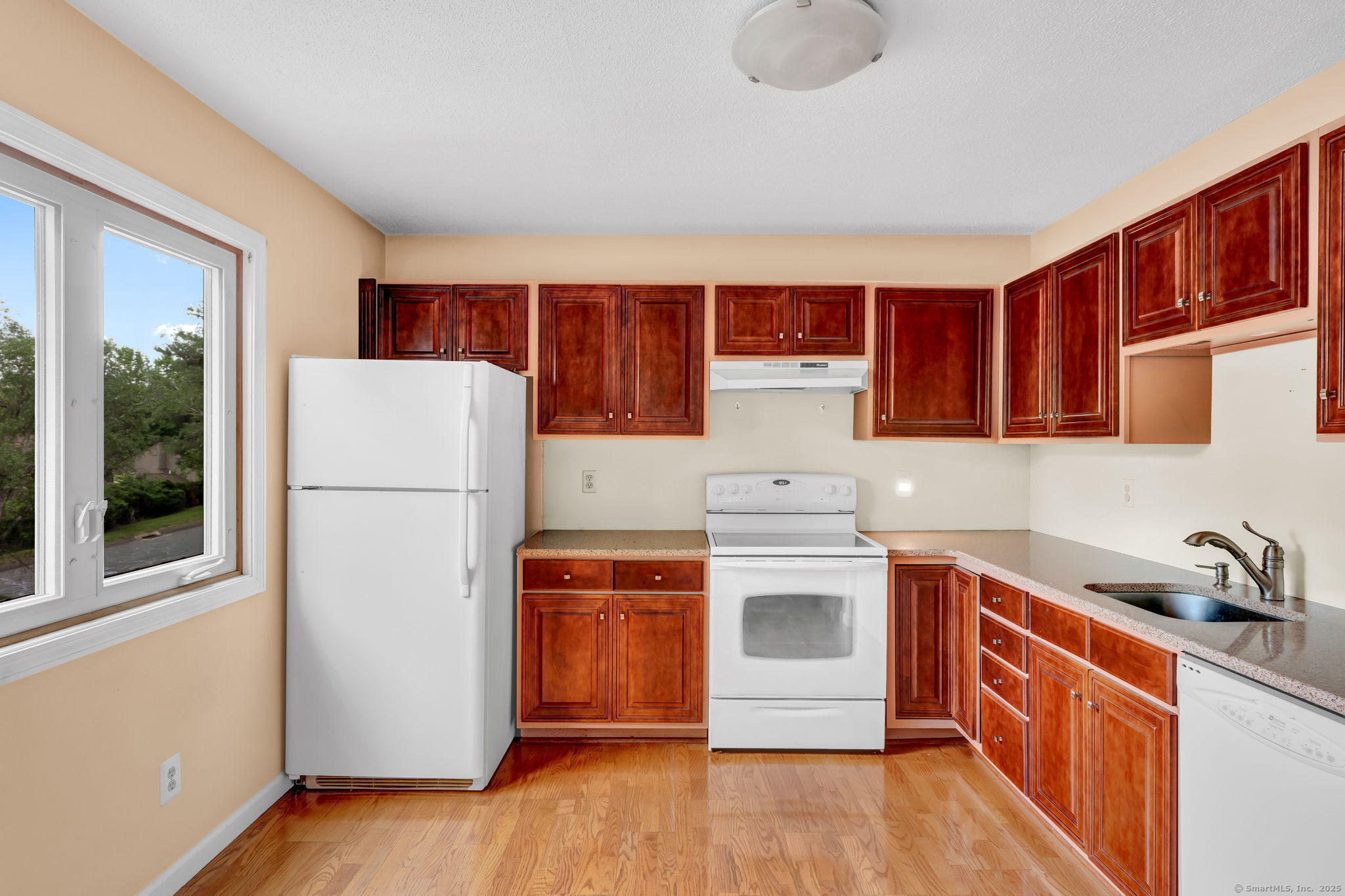489 Wolcott Street #APT 42, Bristol, Connecticut image 18