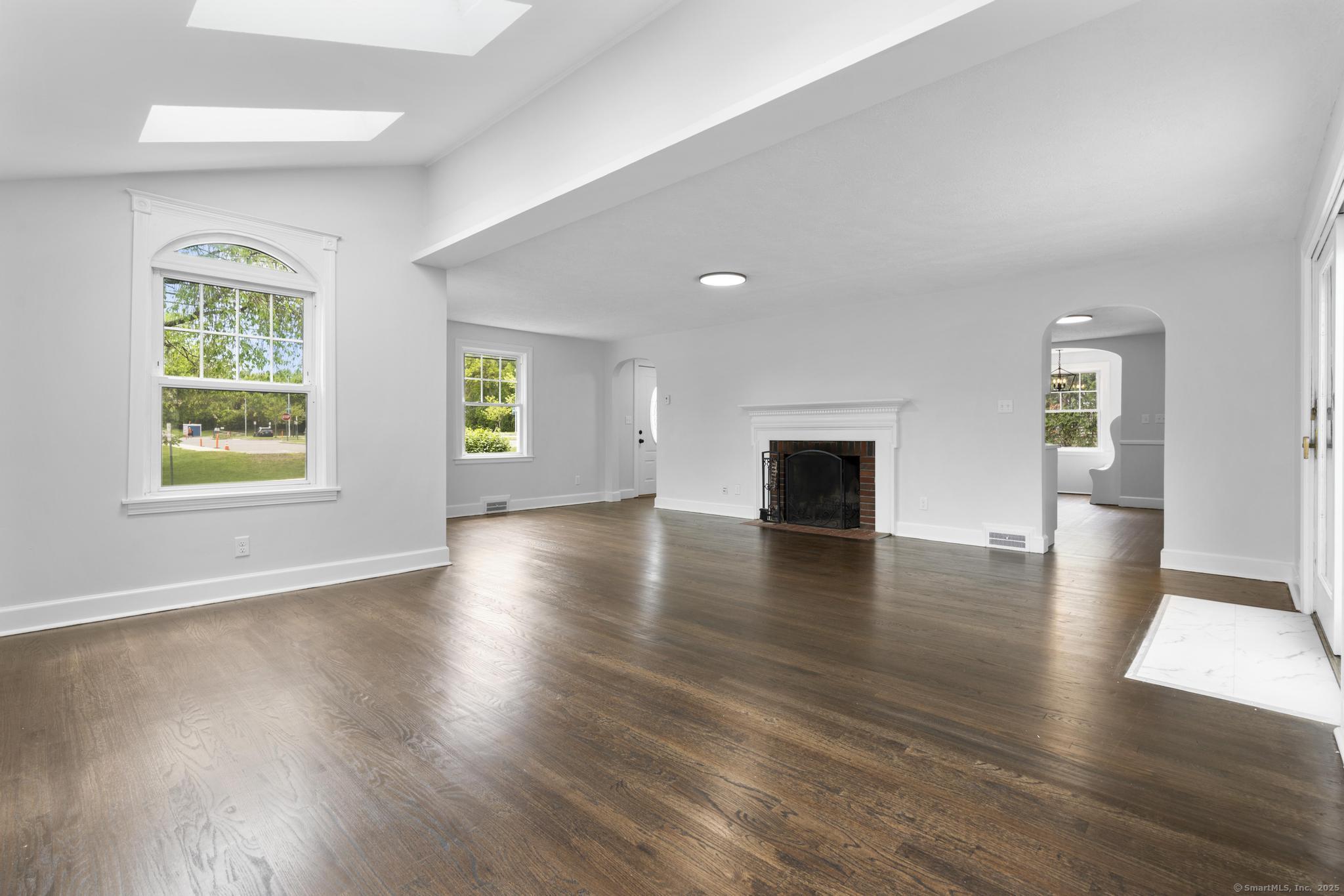 727 Pine Street, Bristol, Connecticut image 17
