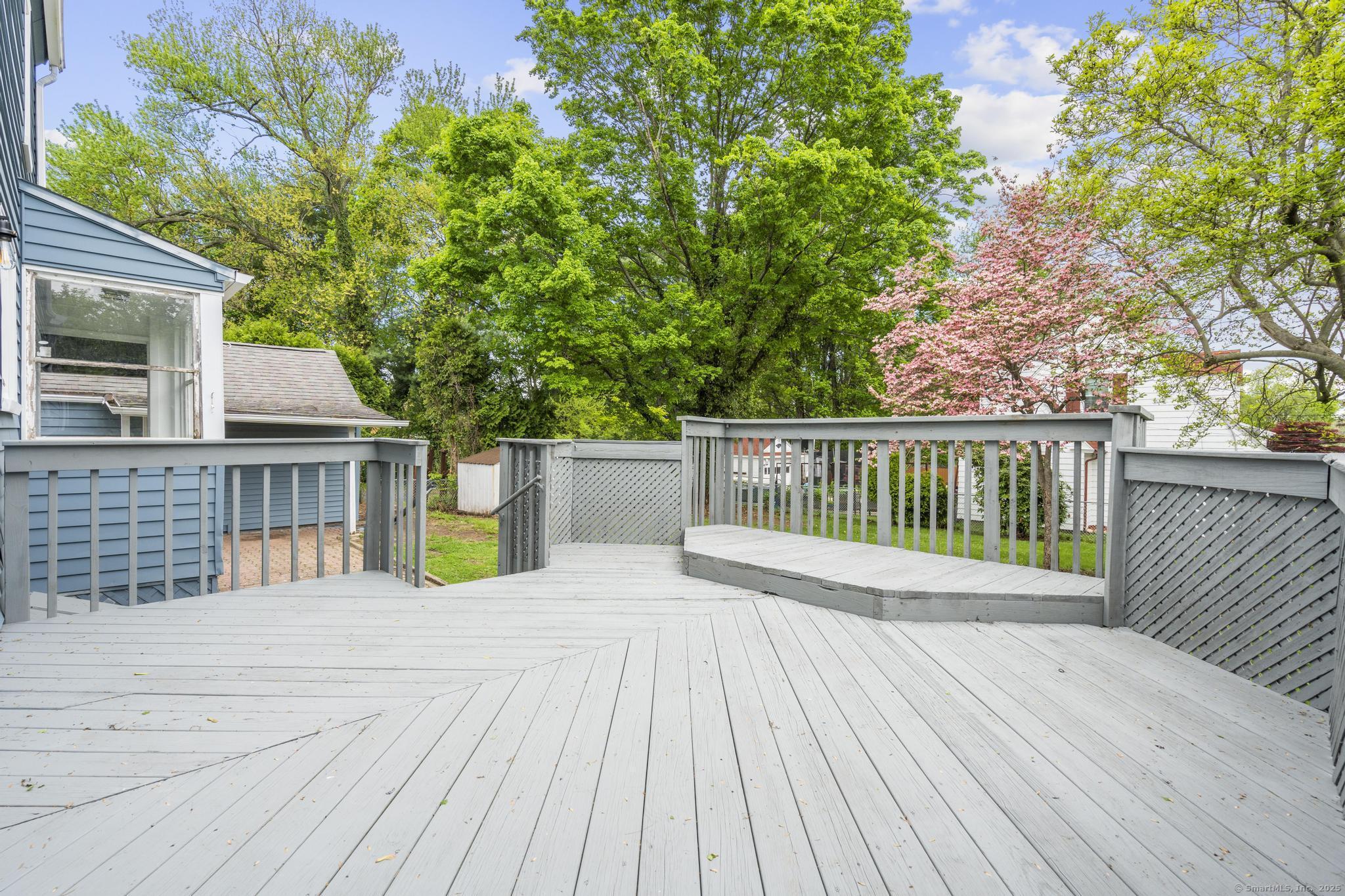 727 Pine Street, Bristol, Connecticut image 27