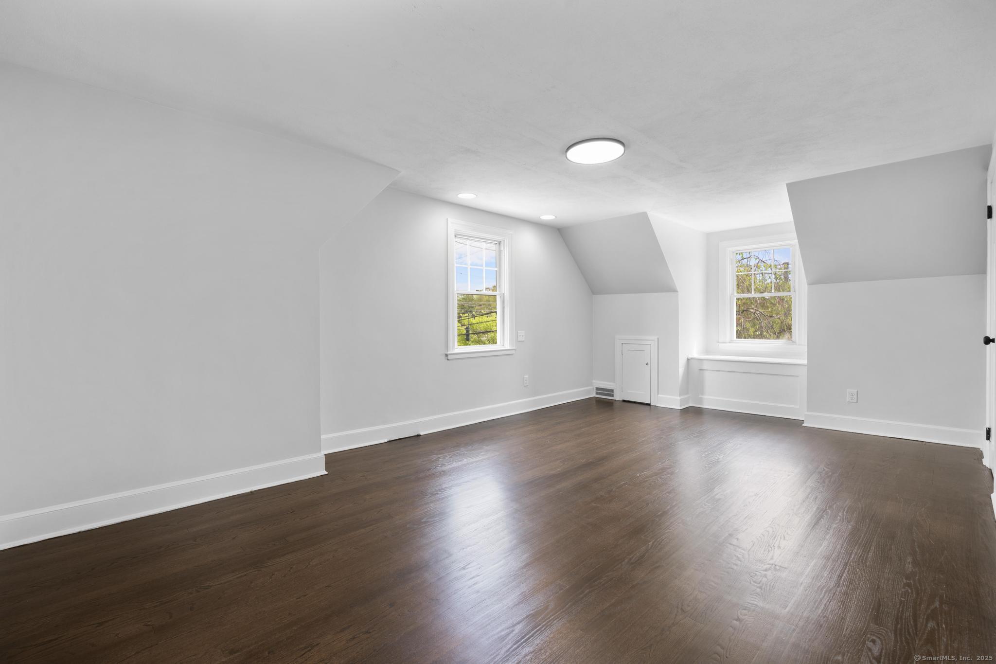 727 Pine Street, Bristol, Connecticut image 25