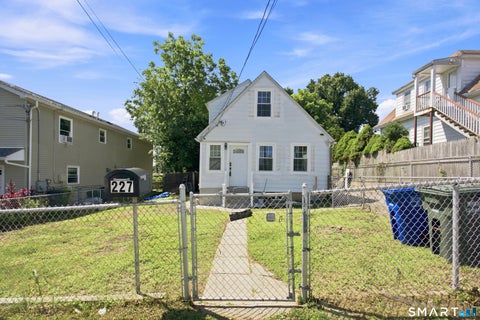 Homes For Sale - 227 Sylvan Street<br/> Bridgeport, CT 06606