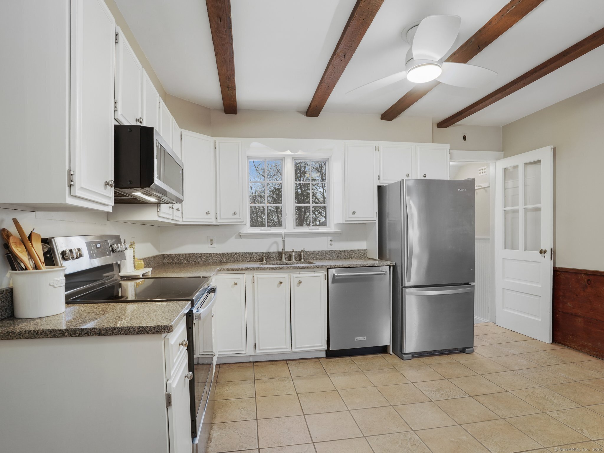 331 Church Hill Road, Trumbull, Connecticut image 8