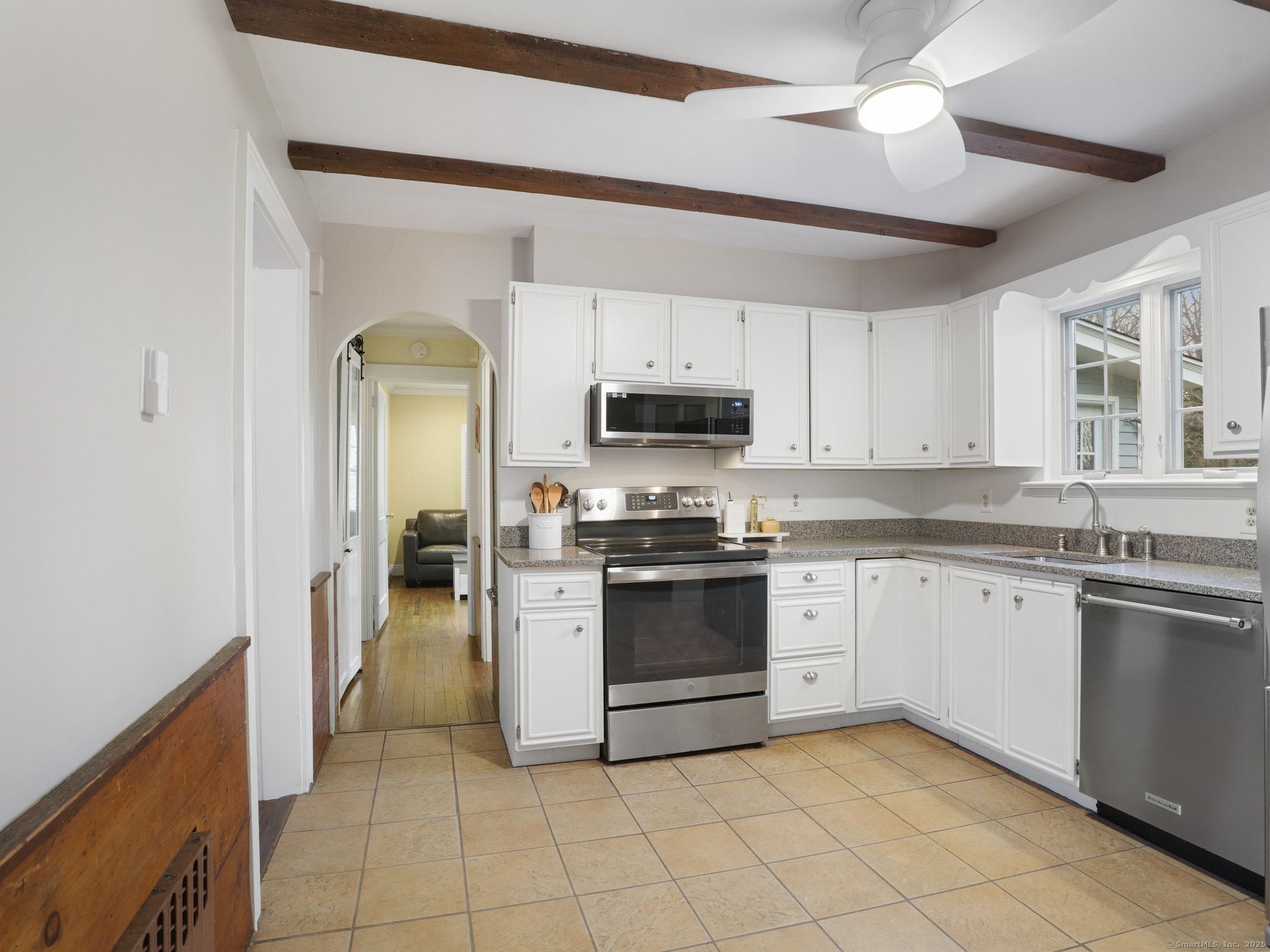 331 Church Hill Road, Trumbull, Connecticut image 7