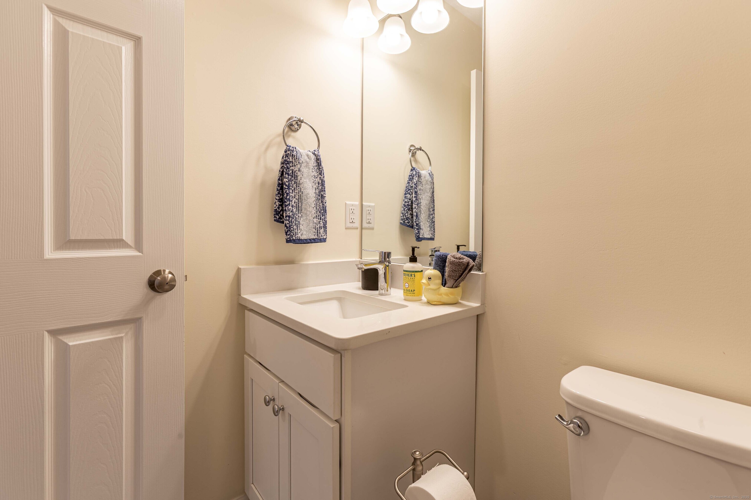 58 South Street, East Haven, Connecticut image 30