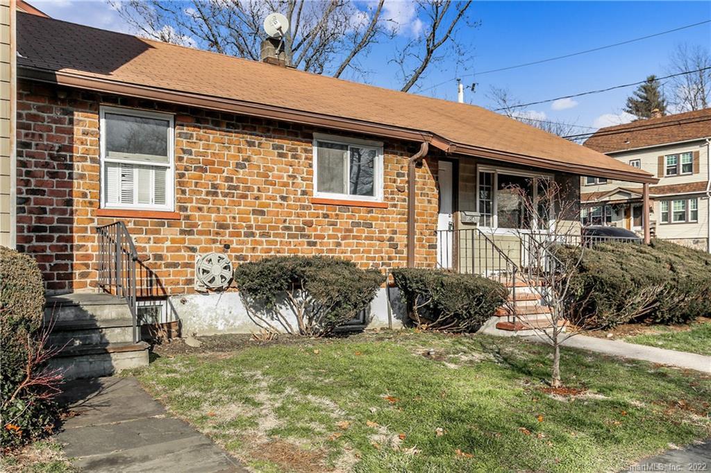 75 Van Buskirk Avenue 75