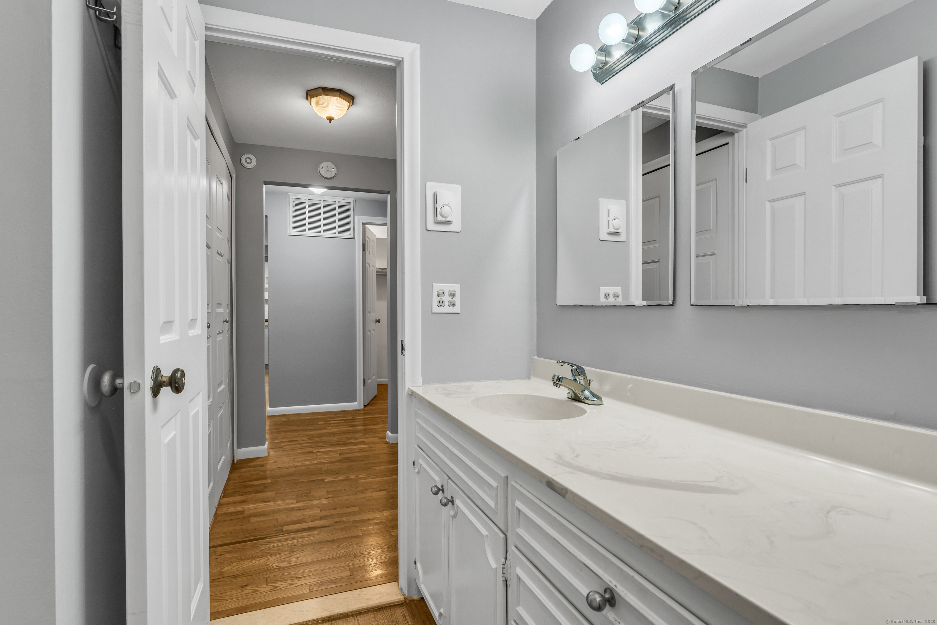 19 Harbour Village #B, Branford, Connecticut image 15