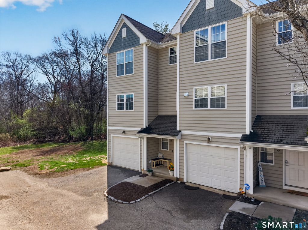 Photo of 18 Forestview Drive #18, Norwich, CT 06360 (MLS # 24168059)