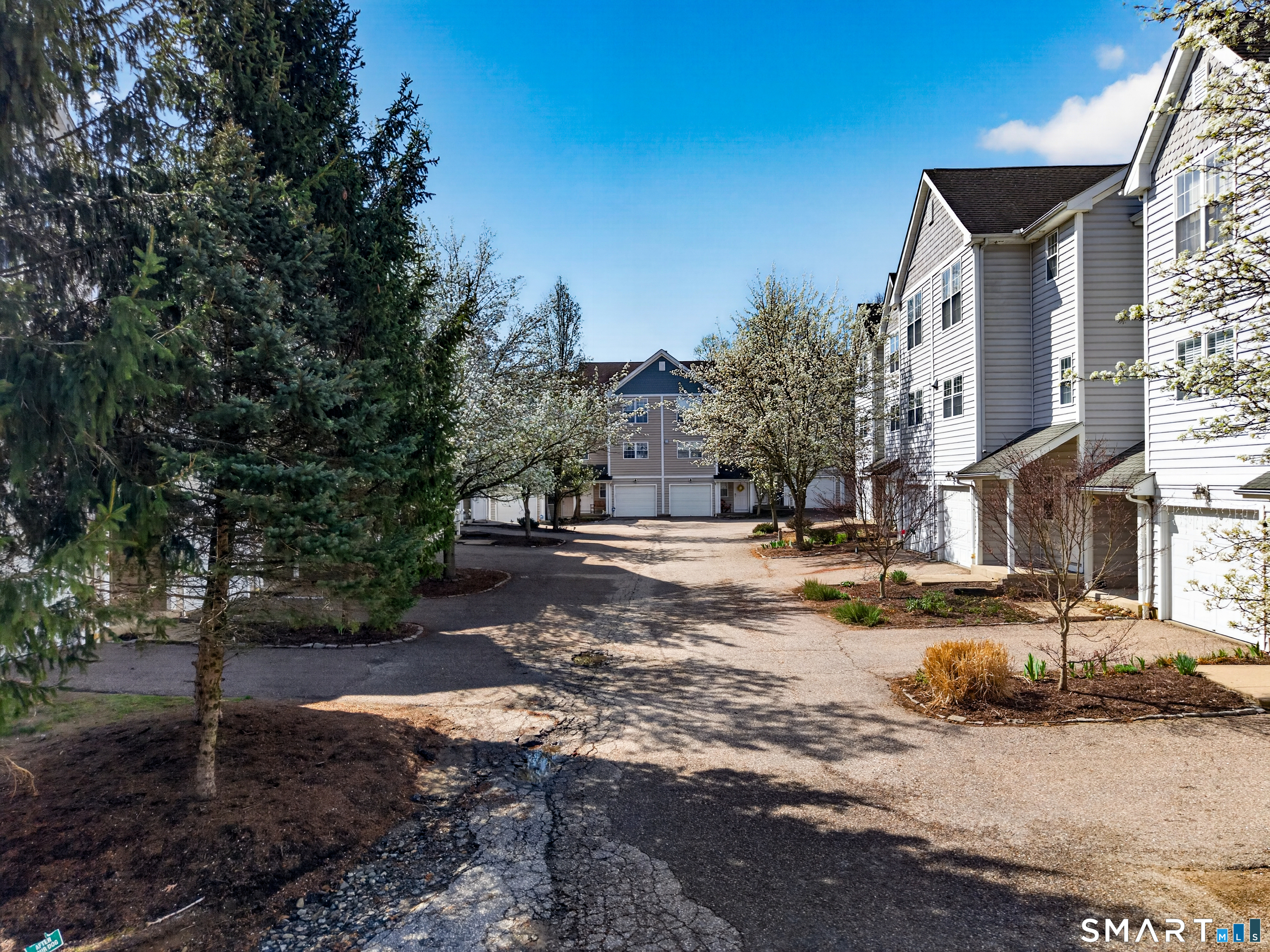 18 Forestview Drive 18