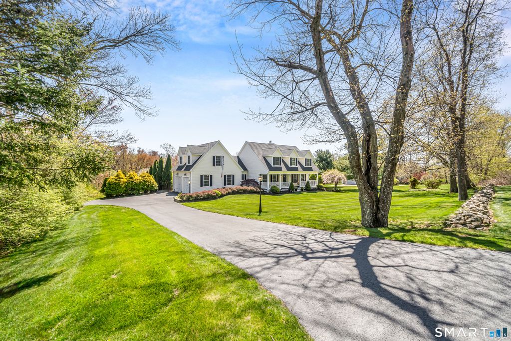 Photo of 124 Luke Hill Road, Bethany, CT 06524 (MLS # 24171446)