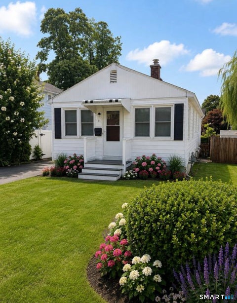 Photo of 11 Creeland Avenue, Milford, CT 06460 (MLS # 24202833)