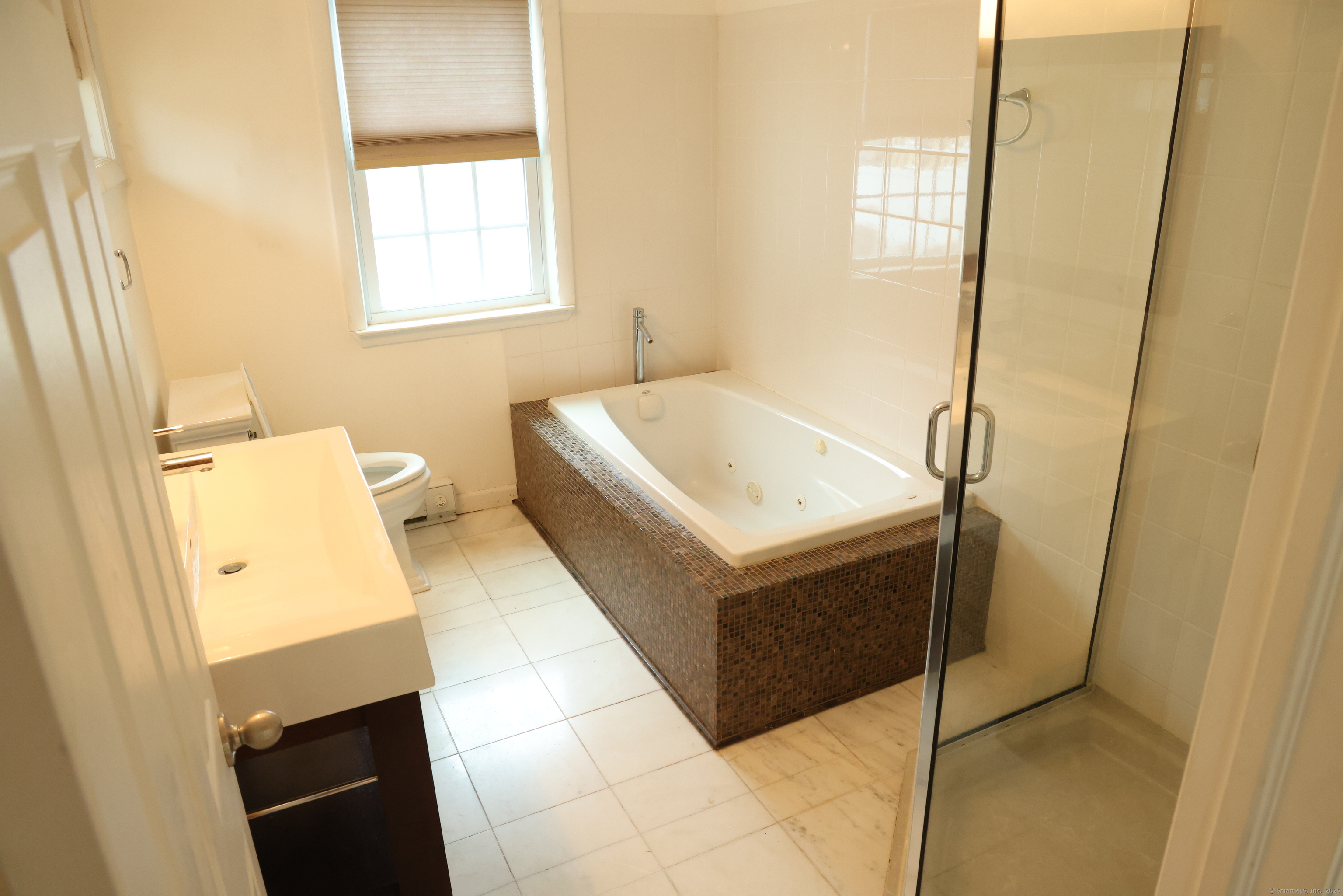 8 Johnson Avenue, Plainville, Connecticut image 13