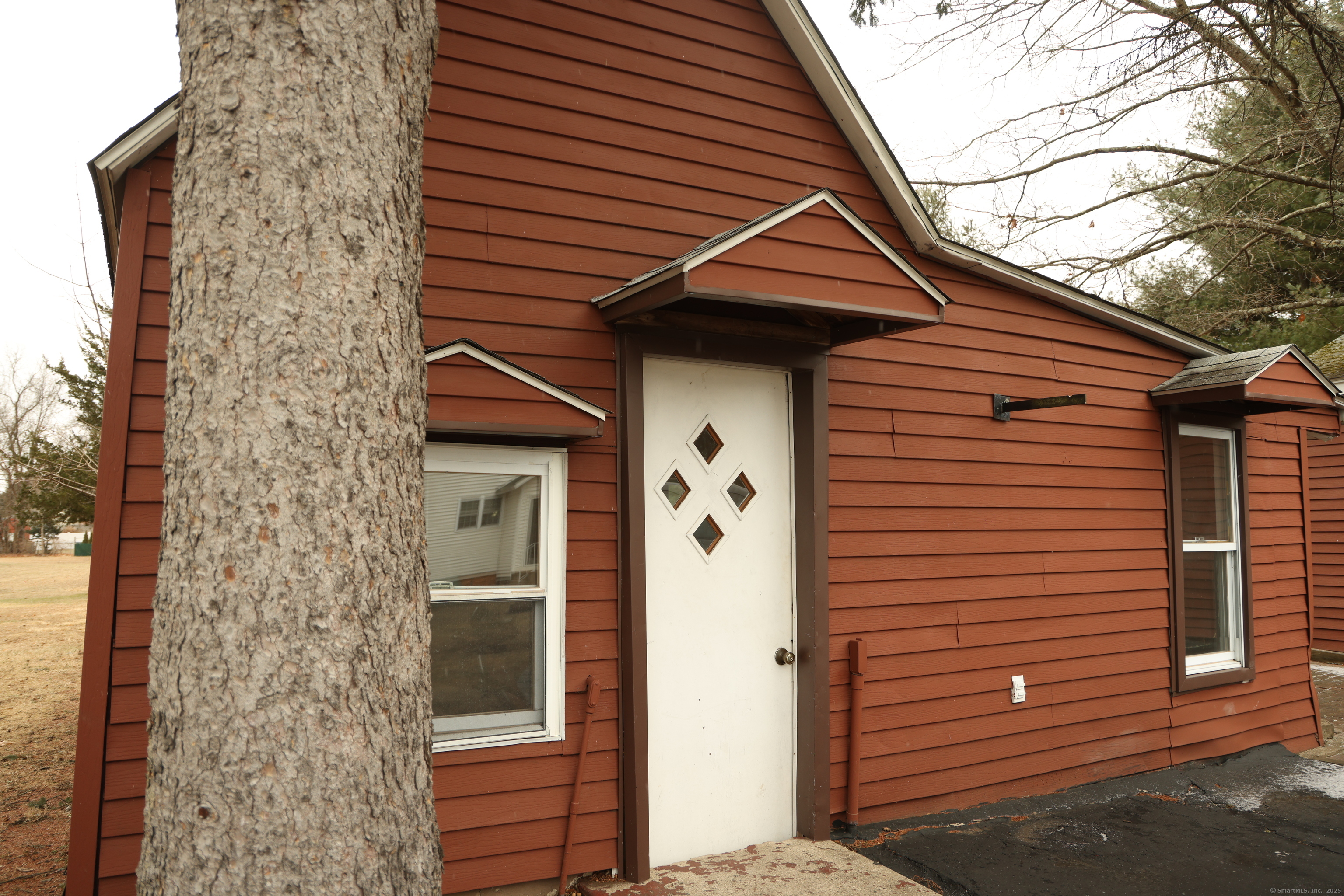 8 Johnson Avenue, Plainville, Connecticut image 30