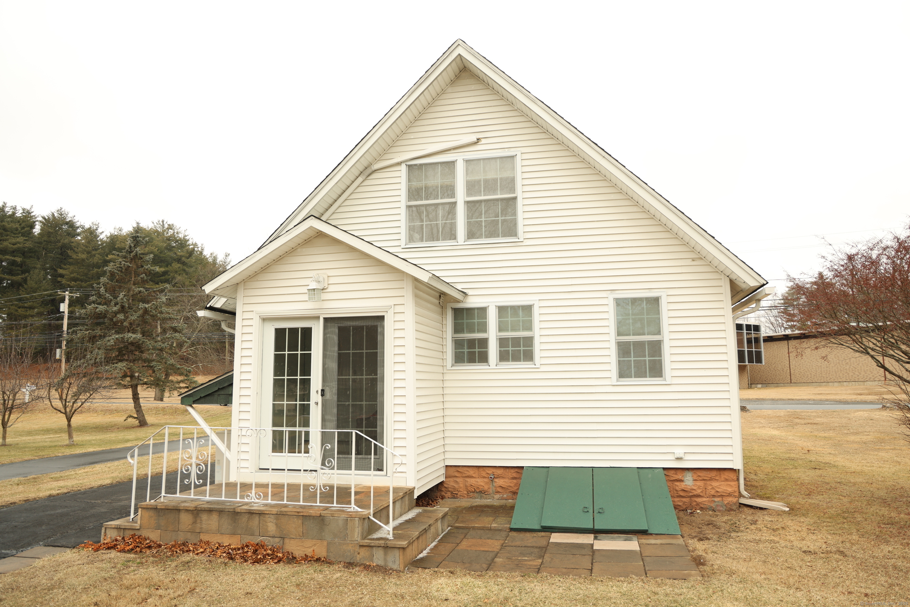 8 Johnson Avenue, Plainville, Connecticut image 6