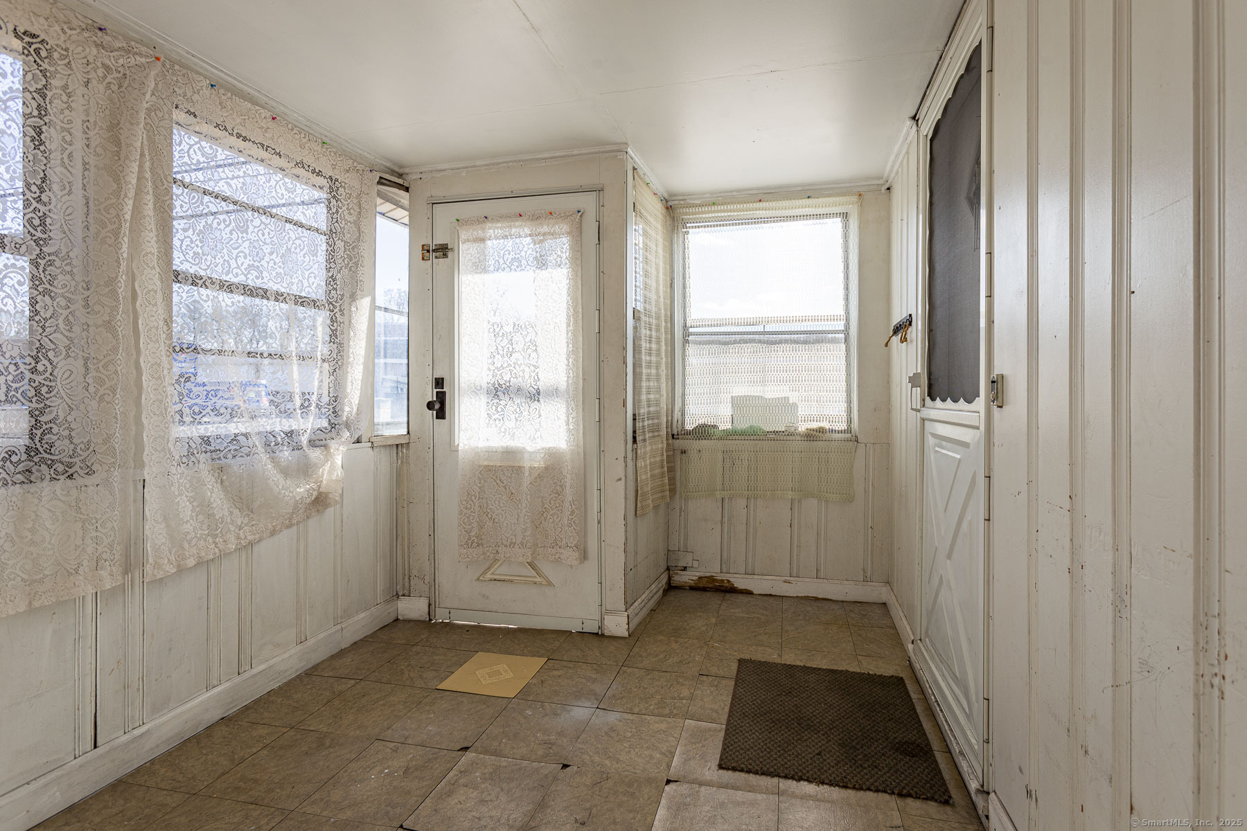 2 Laurel Street, East Hartford, Connecticut image 25