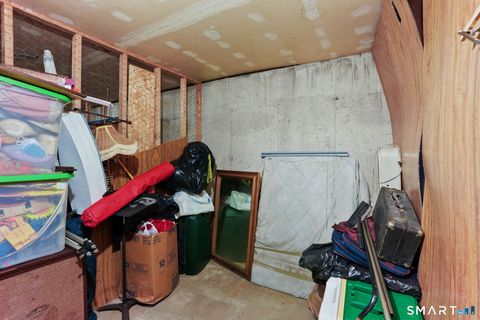 Tiny photo for 701 Beacon Valley Road #APT 25, Naugatuck, CT 06770 (MLS # 24144262)