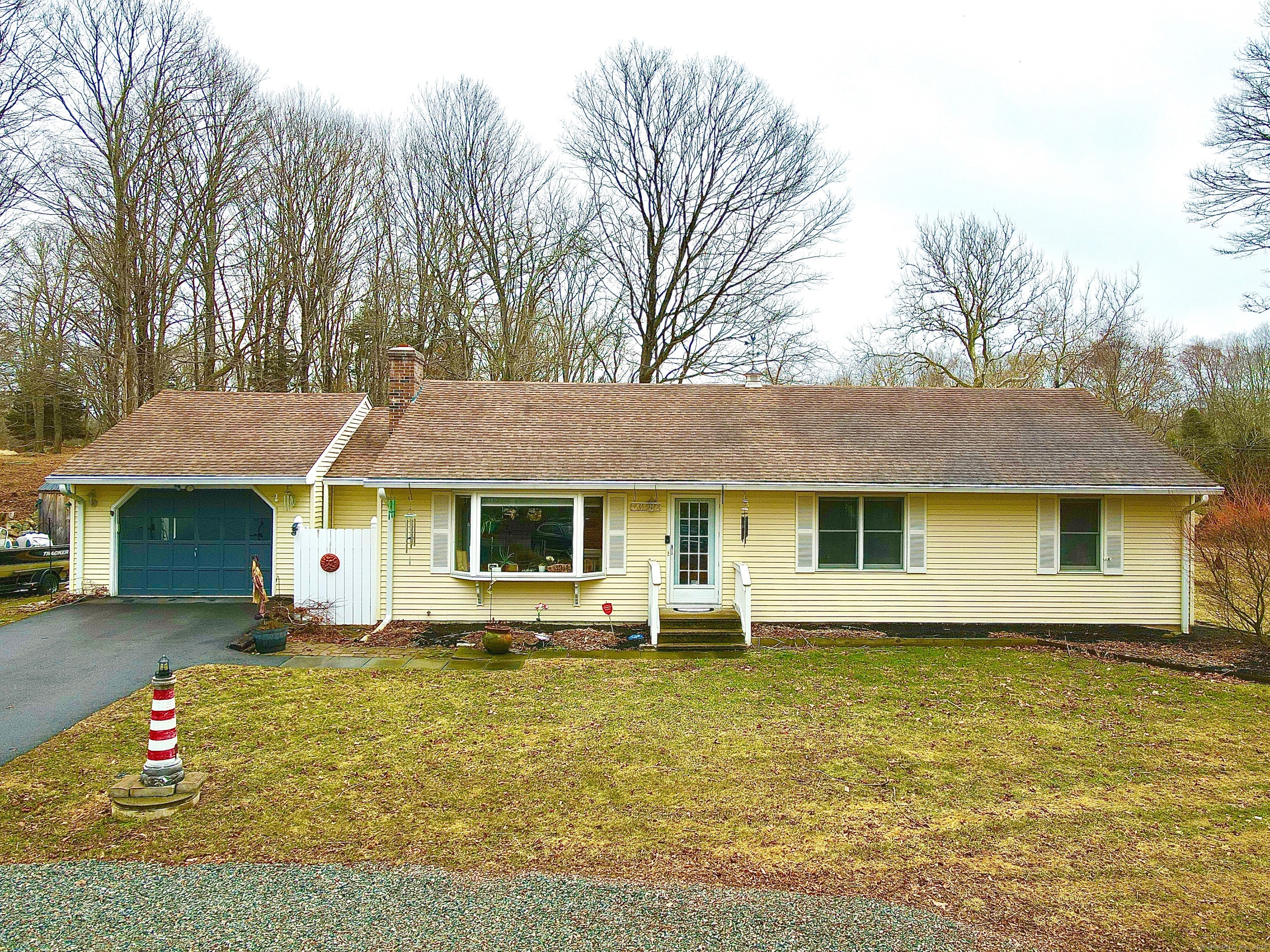 390 Flanders Road, Stonington, Connecticut image 1