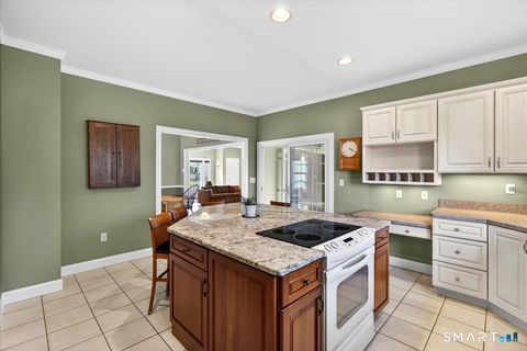 Tiny photo for 9 Balsam Ridge Circle #9, Wallingford, CT 06492 (MLS # 24167632)
