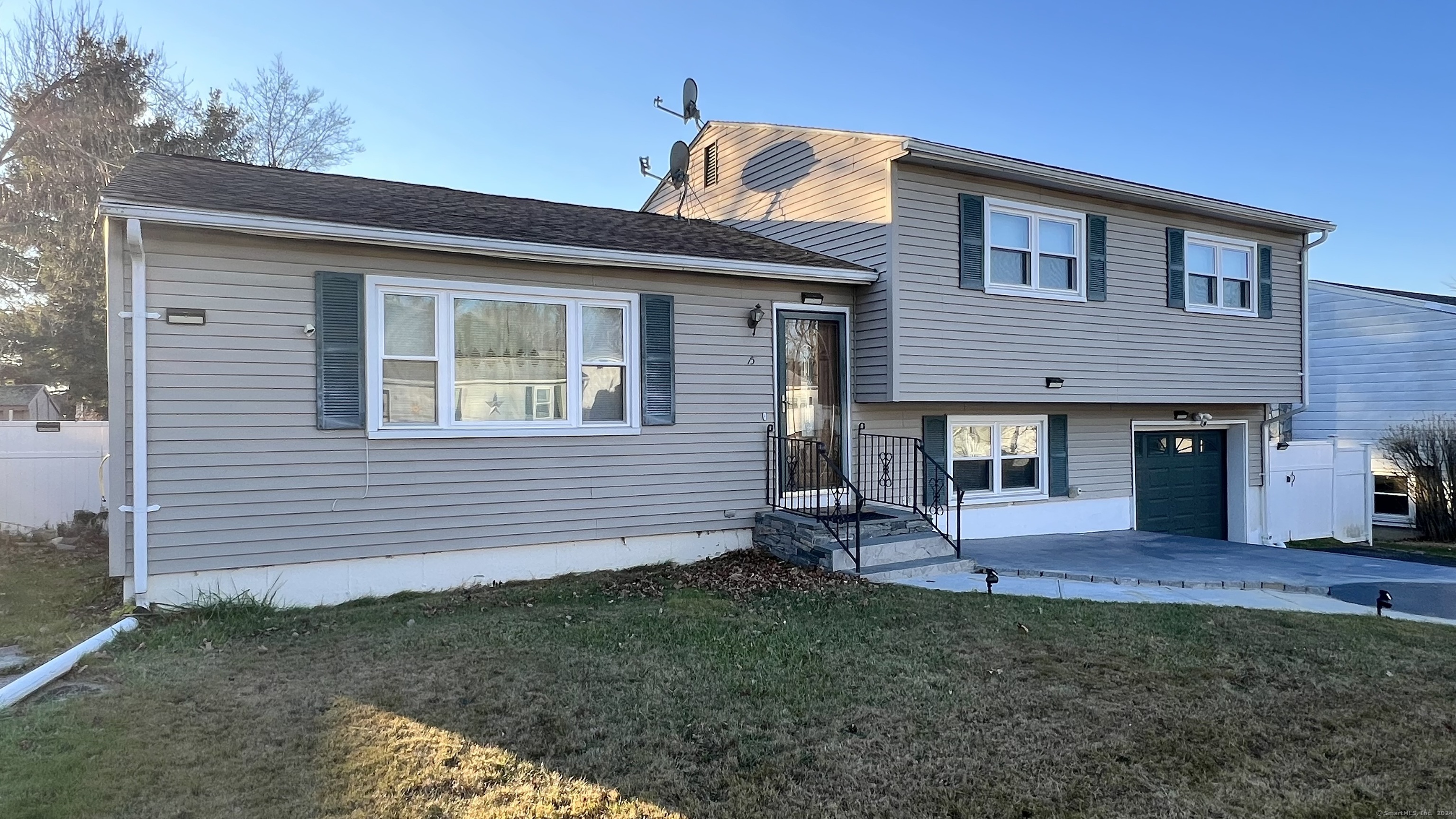 Photo 1 of Greenview Drive, Waterbury, Connecticut, $340,000, Web #: 24058700