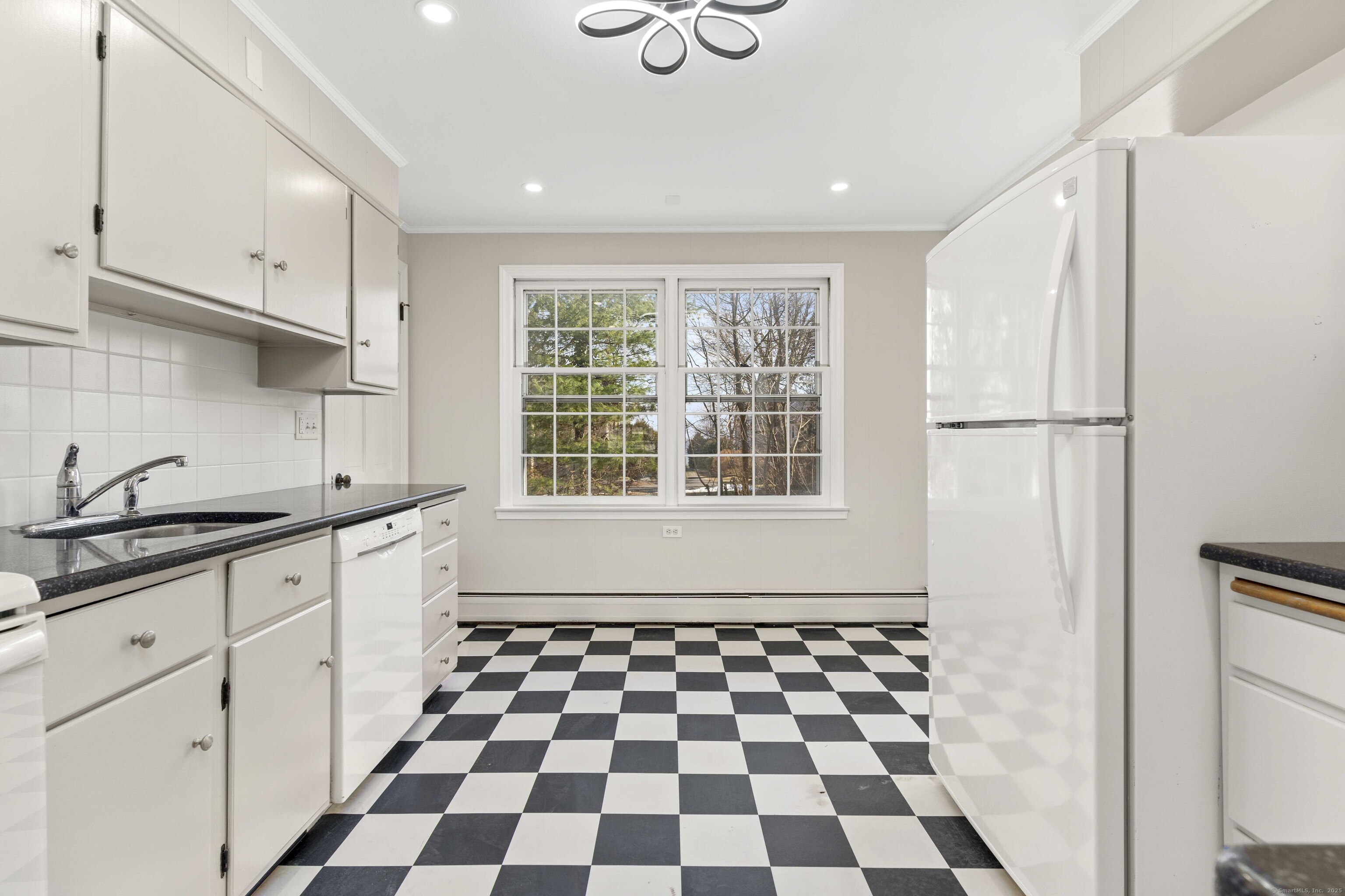16 Old Pawson Road, Branford, Connecticut image 17