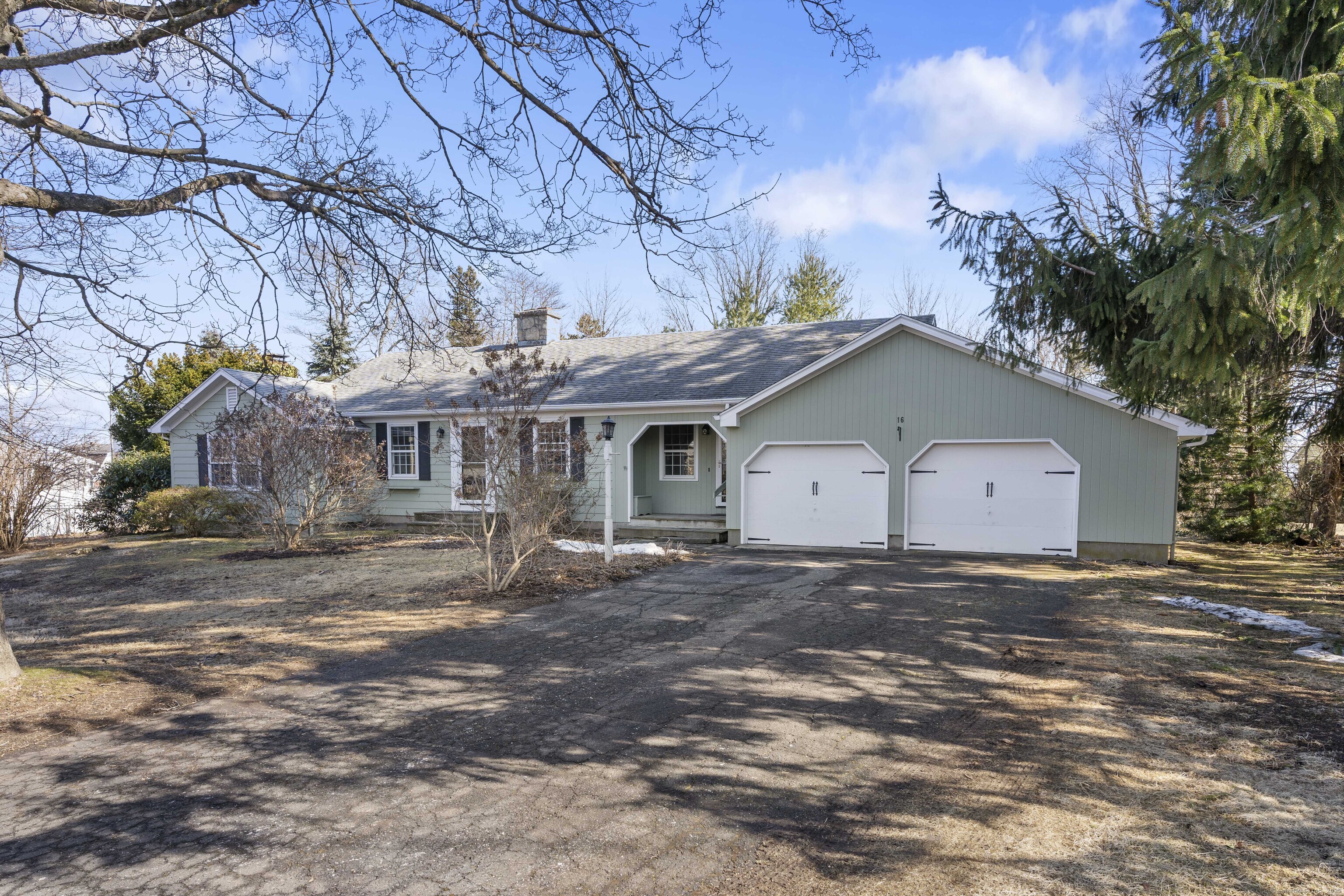 16 Old Pawson Road, Branford, Connecticut image 2
