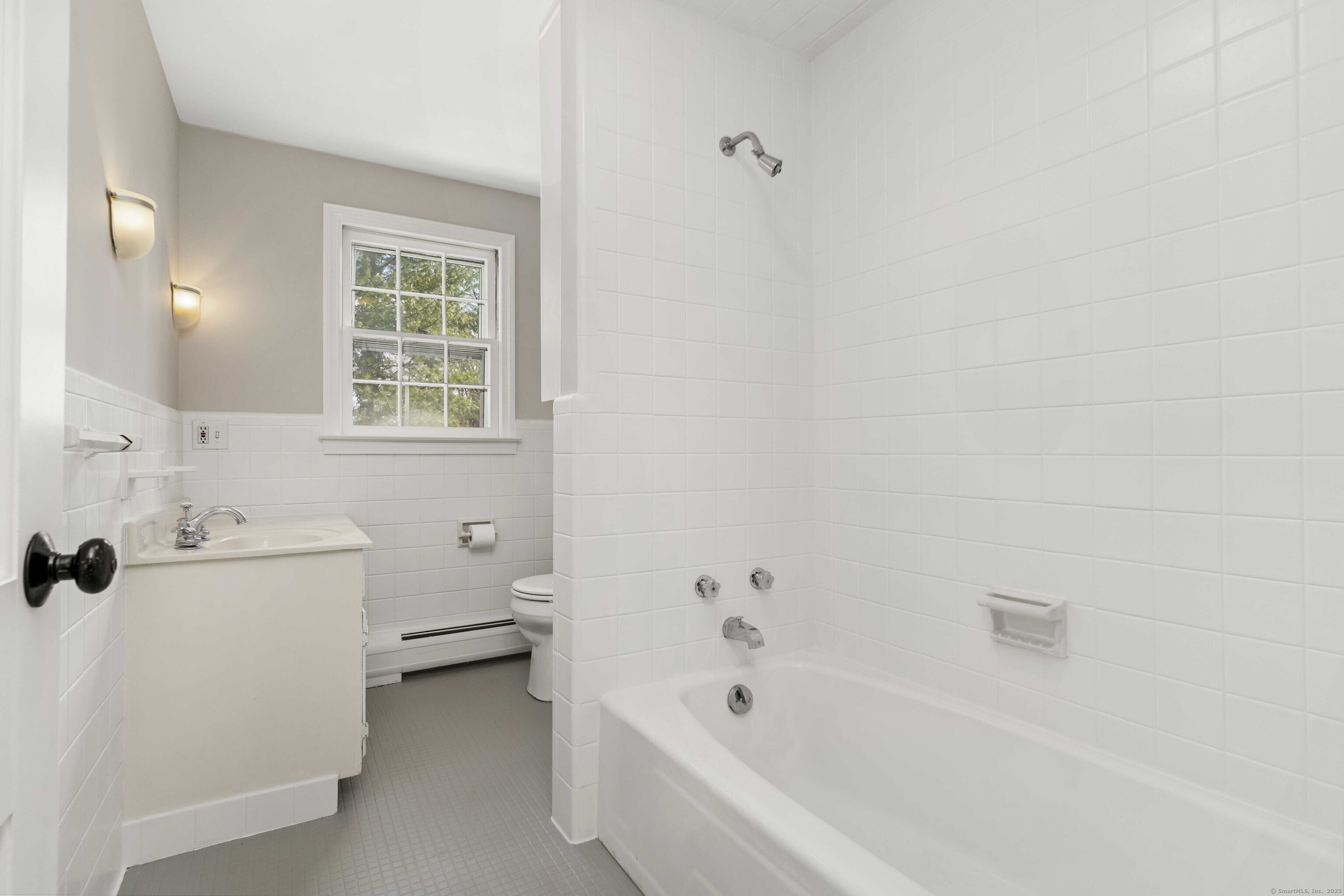 16 Old Pawson Road, Branford, Connecticut image 27