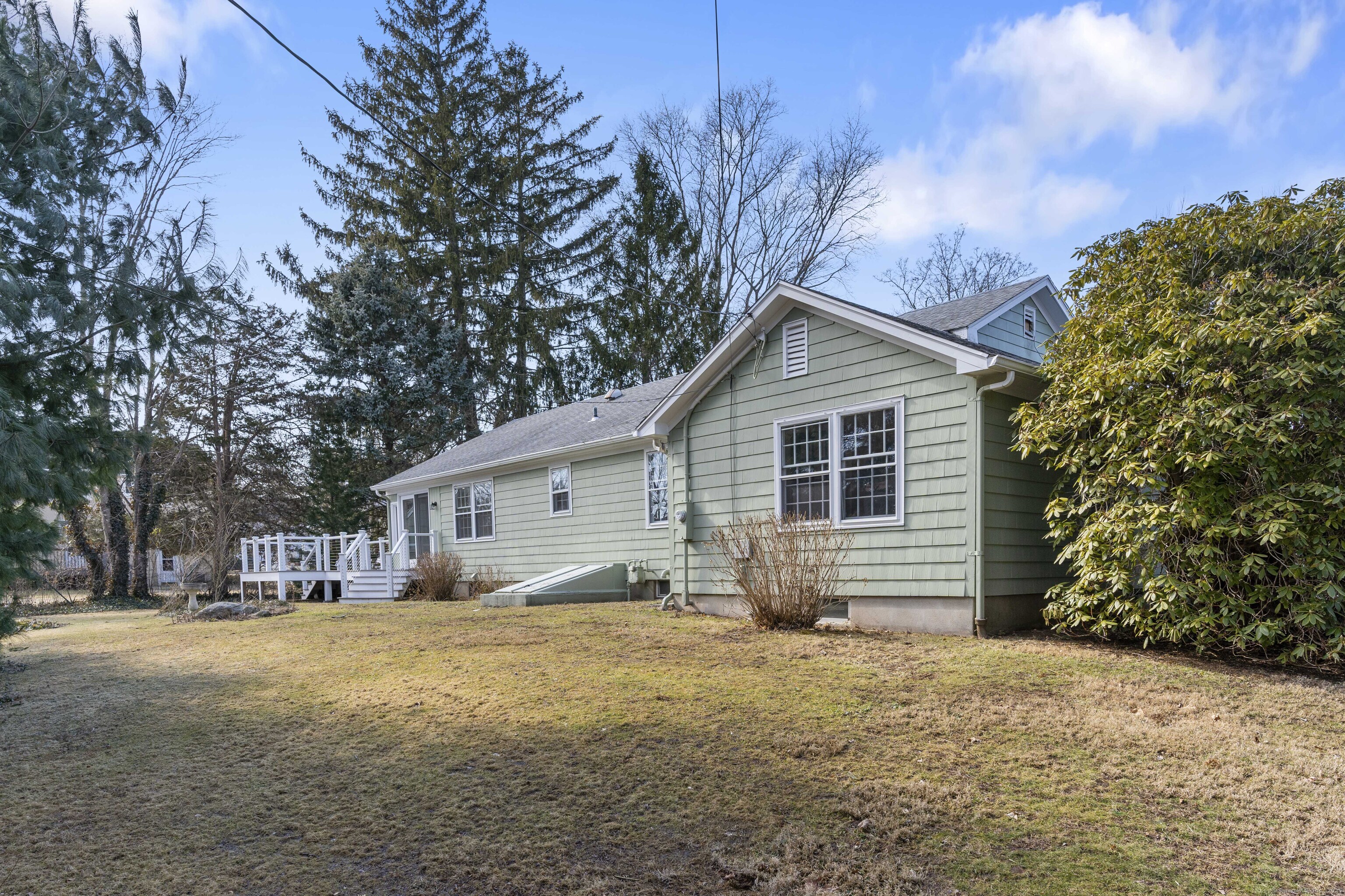 16 Old Pawson Road, Branford, Connecticut image 5